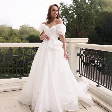 Off the Shoulder Ruched Organza A-line Wedding Gowns Lace Up Corset Back Simple Style Wedding Bridal Gowns Customzied
