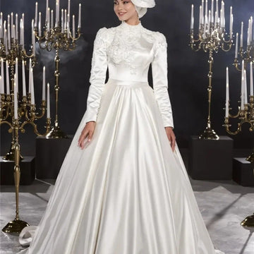 Satin Appliques Pearls Long Sleeve Muslim Wedding Dress High Neck Hijab Arabic Dubai Bride Gown Islamic Vestidos De Novia