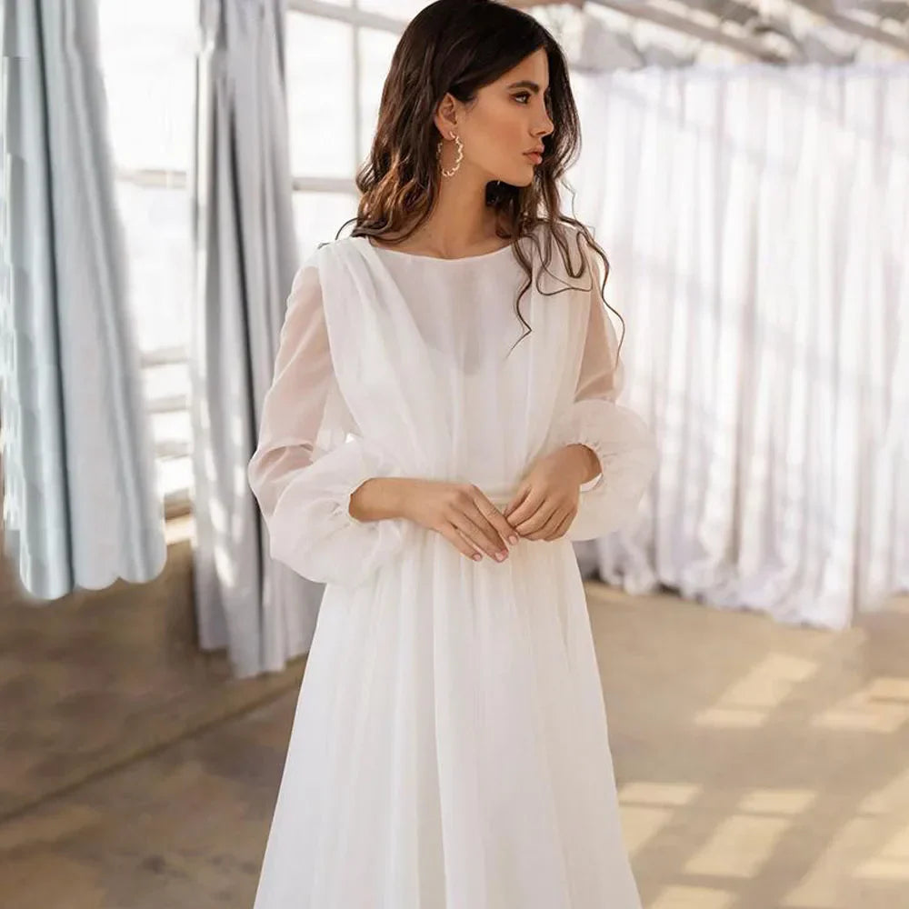 PERFECT Simple O-Neck A-line Wedding Dresses Elegant Long Sleeves Criss-Cross Back Bridal Gowns Organza Custom Made Sweep Train