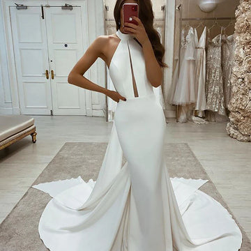 Ivory Halter Collar Wedding Dresses Sleeveless Open Back Bridal Dress With Long Cape Sleeveless Women Mermaid Bride Dress