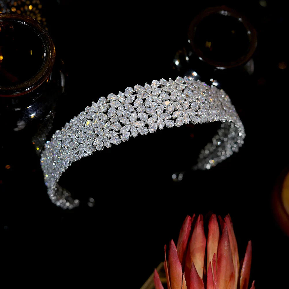 New CZ Tiaras And Crowns For Women Princess Crown Halo Headband, Ladies Tiara, Wedding Hair Accessories Bridal