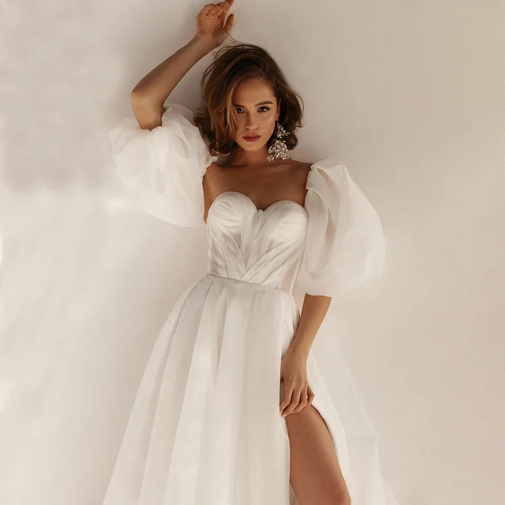 Thigh Split Simple Organza Beach Wedding Dress Custom Made Plus Size Short Lantern Sleeves Plain Sweetheart Ruched Bridal Gowns