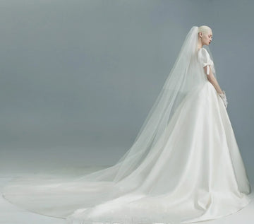 TOPQUEEN V25L Long Bridal Veils 2 Layers Simple Elegant Wedding Veil 3M*5M Extra Wide and Extra Long Cathedral Veil Soft Swiss