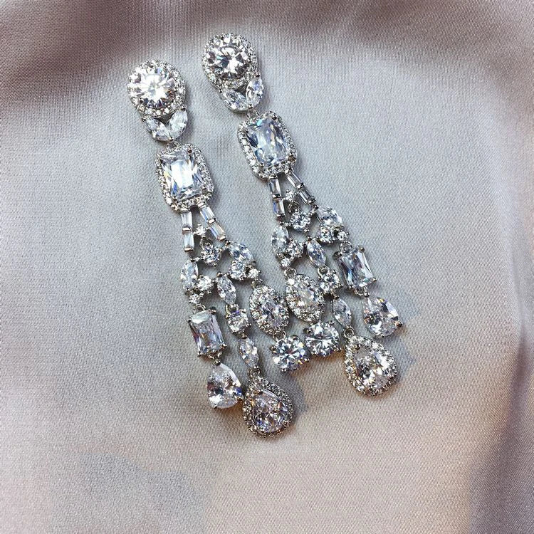 Luxury AAA Zircon Bridal Earrings Cubic Zirconia Wedding - detail view