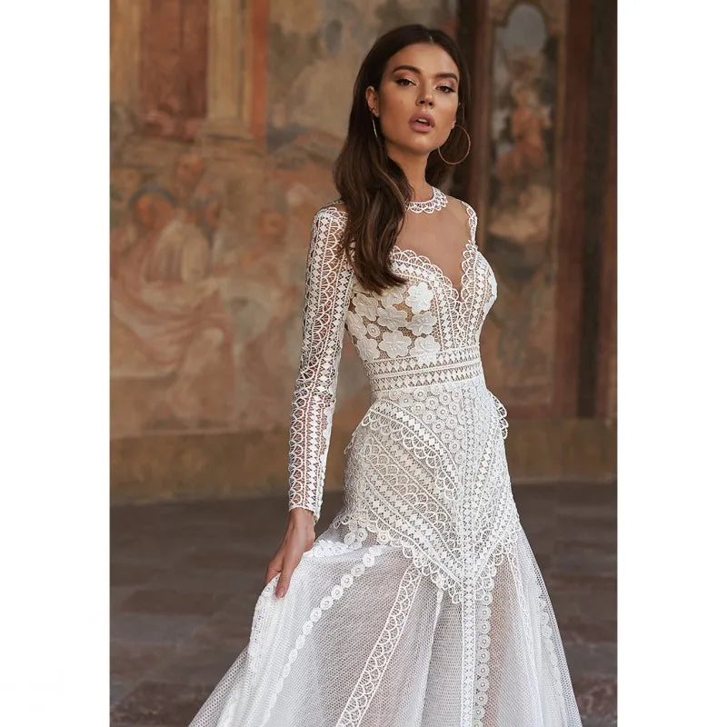 Elegant backless A-line sheer scoop neck tulle lace appliques wedding dress front view