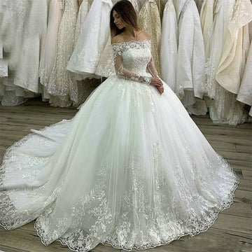 customized  White Satin Wedding Dress Off the Shoulder Satin Backless Bridal Gown V Neck Wedding Gowns Vestidos De Mariee
