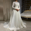 White long sleeves dress - front