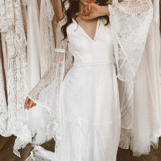 Long Trumpet Bell Sleeves Boho Lace Wedding Bridal Gowns V Neck Backless Customized Plus Size Destination Elopement Bride Dress