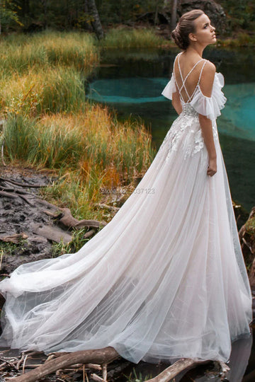 Luxury Off the Shoulder Wedding Dresses V-neck Beading Straps 3D Flowers Appliques Open Back Bridal Gowns Robe de Mariee