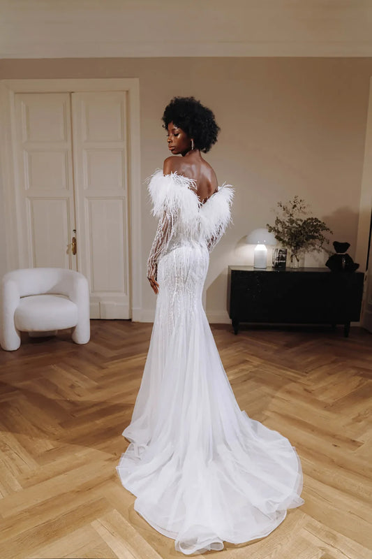 Exquisite Feather Sexy Mermaid Wedding Dresses Off Shoulder Sequined Beaded Backless Long Sleeves Bride Dresses Custom Made