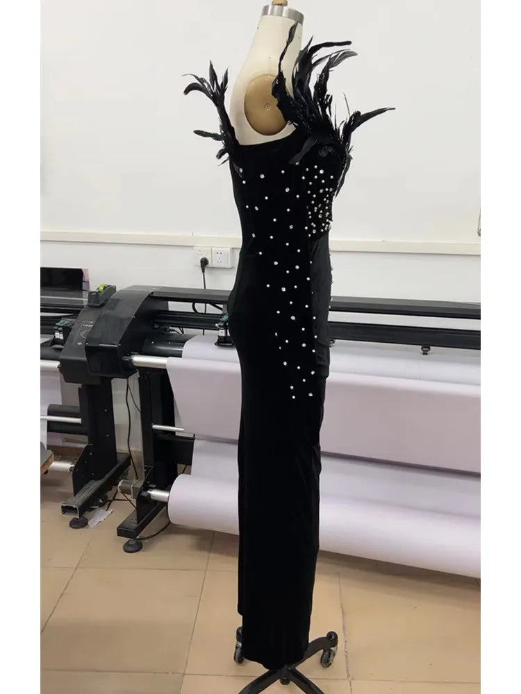 New Women Luxury Sexy Long Sleeve Feather Pearl Velvet Black Maxi Long Gowns Dress Elegant Celebrity Evening Party Club Dress
