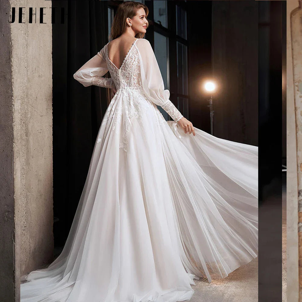 Long Puff Sleeve Tulle Wedding Dress Side Slit A-Line Floor Length Lace Beach Backless Custom Made Ivory Bridal Gowns
