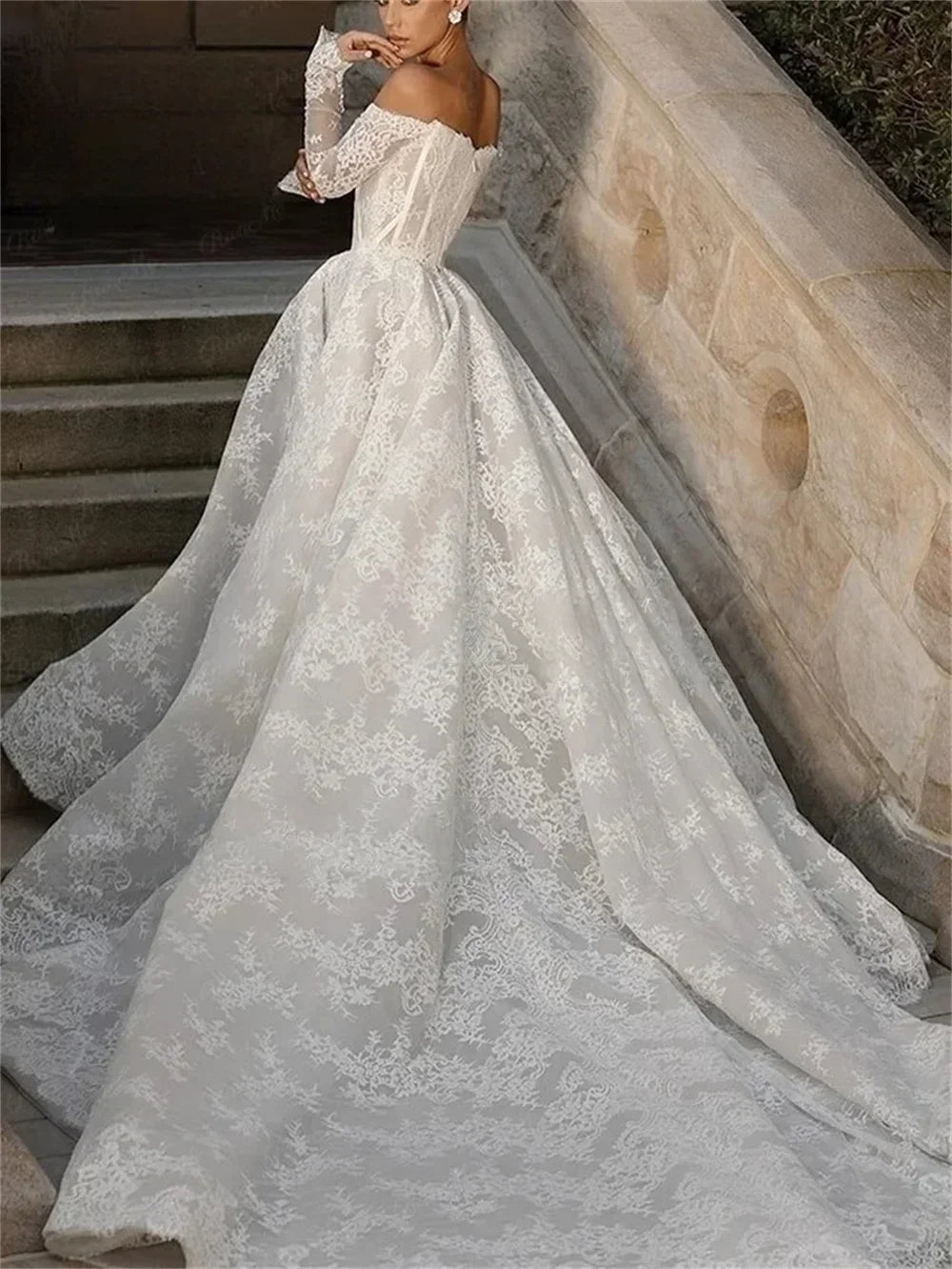 White long sleeves off-shoulder A-line full lace wedding dress luxury bridal gown