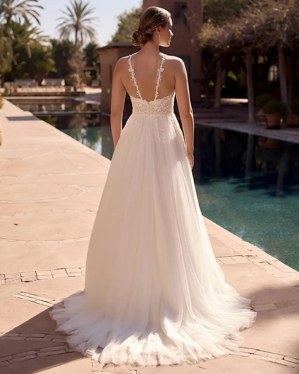 Boho A-Line Women Wedding Dresses Halter Collar Tulle Bridal Gowns Vestidos De Novias Customized Women Wedding Gowns