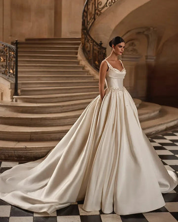 Customized  Exquisite Satin Wedding Dresses Princess Ball Gowns Pearl Bridal Gowns Luxury Vintage Vestidos De Noiva