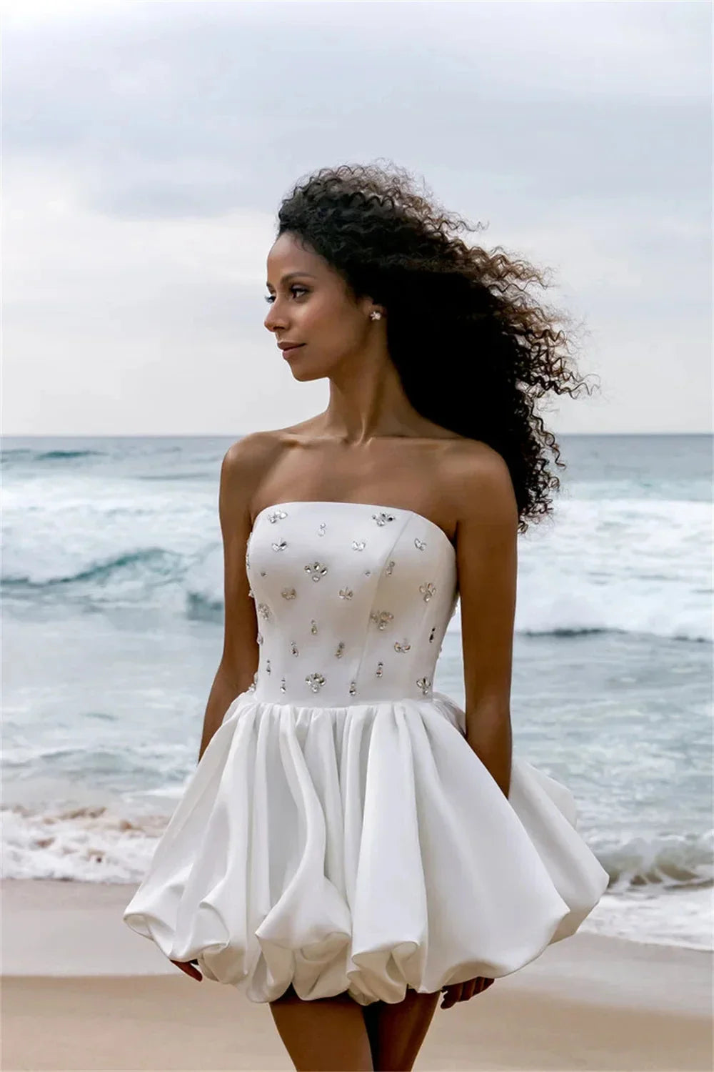 New arrival short beach wedding dress strapless crystal lace-up satin mini bridal party gown