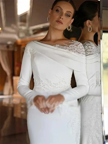 Elegant mermaid dress sheer - front