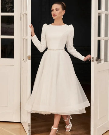 Classic short dress - front view