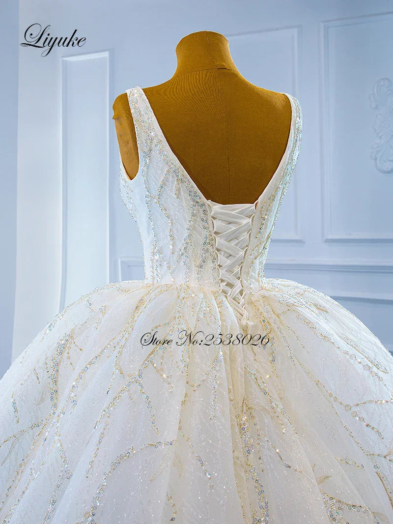 Liyuke Elegant Style Spaghetti Straps Ball Gown Wedding Dress Of Stunning Appliques Lace Bridal Skirts