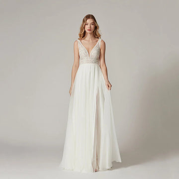 Boho Beach Wedding Dresses V Neck Lace Appliques High Slit Bride Dresses Backless Women Luxury Bridal Dresses Customized