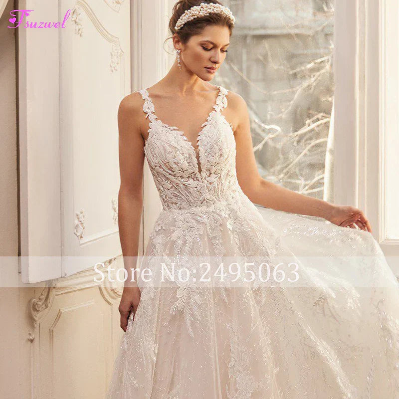 Gorgeous Appliques Sparkly A-Line Wedding Dress 2024 Luxury Beaded Sweetheart Neck Buttons Vintage Bridal Gown Customize