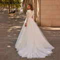 Long Sleeves Lace Wedding Dress 2024 A-Line O-Neck Button Muslim Bridal Gown Applique Tulle Custom Made Robe De Mariée
