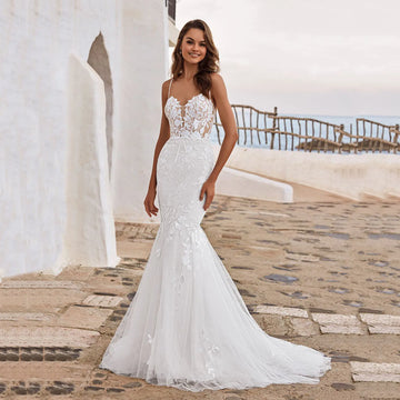 Luxury Boho Mermaid Wedding Dress Women Customized Spaghetti Straps Sexy Backless Women Applique Lace Sweep Train Bridal Gown