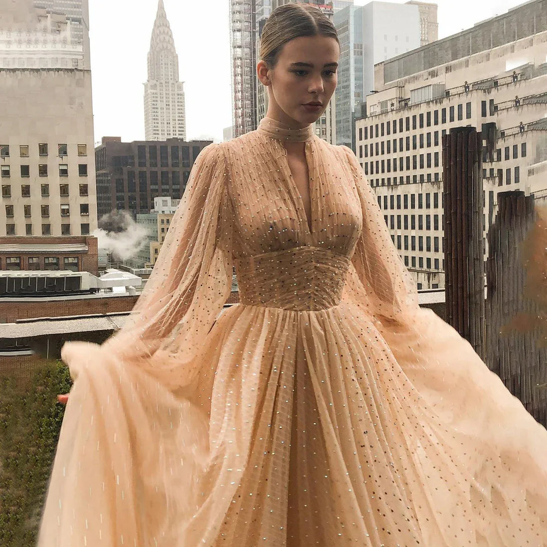 Shimmer Tulle Empire Waist Long Bishop Sleeves Evening Gowns A Line Customized Medium Slit Netting V Neck Homcoming Prom Dress