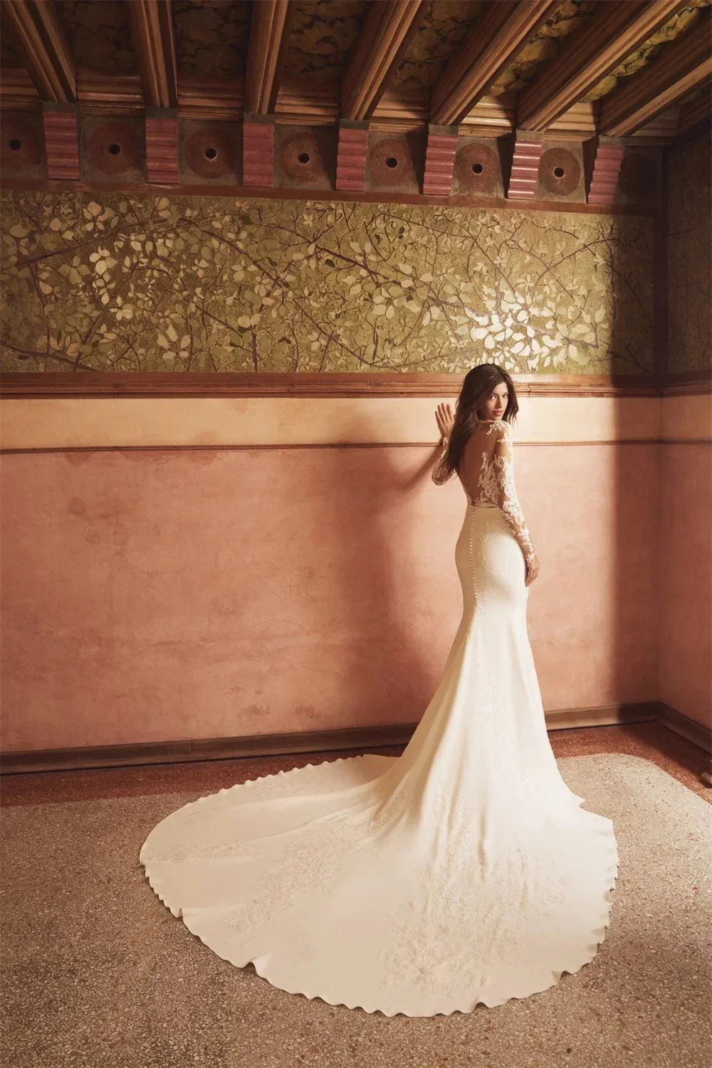 Sexy 2026 O-neck mermaid lace illusion buttons back appliques wedding dress bridal gown back view