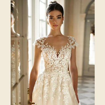 Luxury Wedding Dress Backless Lace Appliques Cap Sleeves A-line Tulle Illusion Bridal Dress Vestidos De Novia Customized