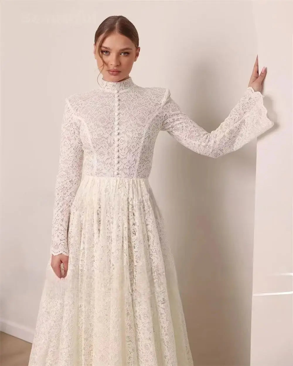 New Muslim lace wedding dress high neck long sleeves A-line bridal dress Arab style
