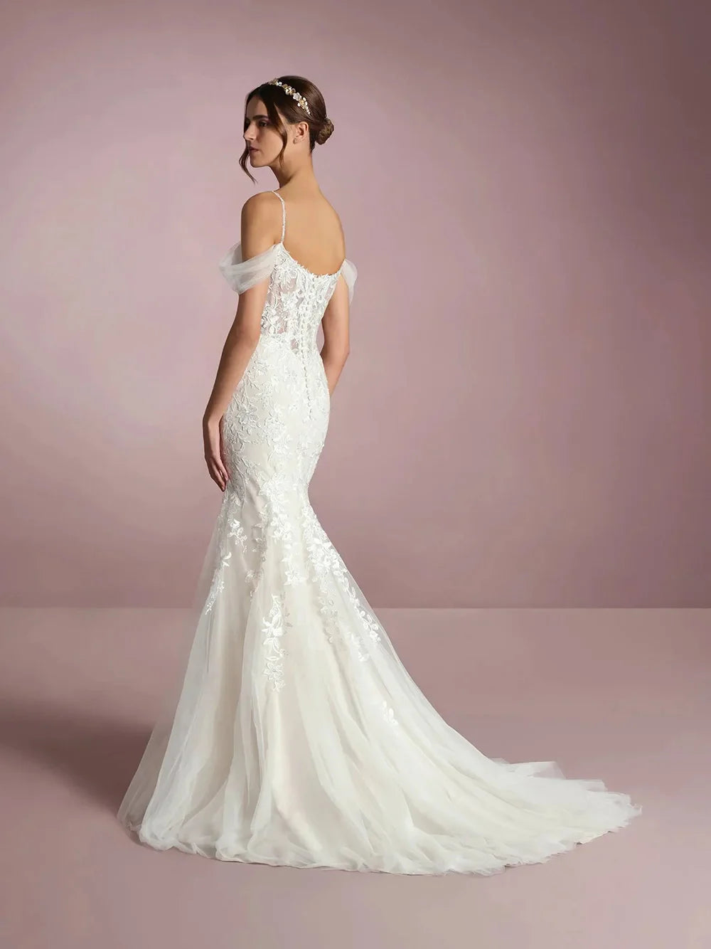 Mermaid Luxury Lace Wedding Dresses Off Shoulder Brides Dresses Illusion Back Appliques Sexy Bridal Gown Customized
