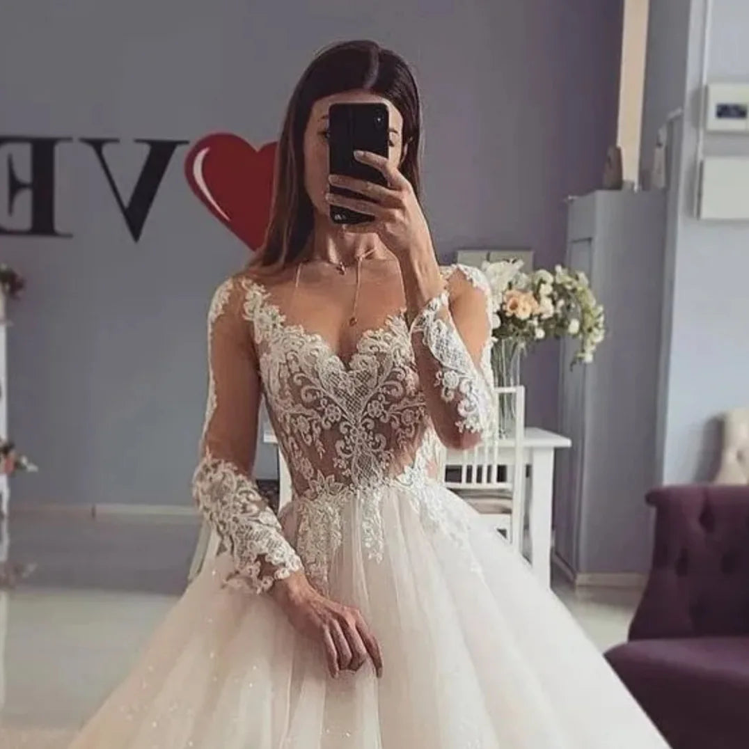 Lace appliques tulle - side