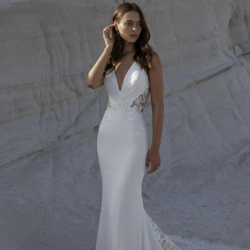 Sexy mermaid wedding dress V-neck lace appliques illusion buttons back satin formal bridal gown