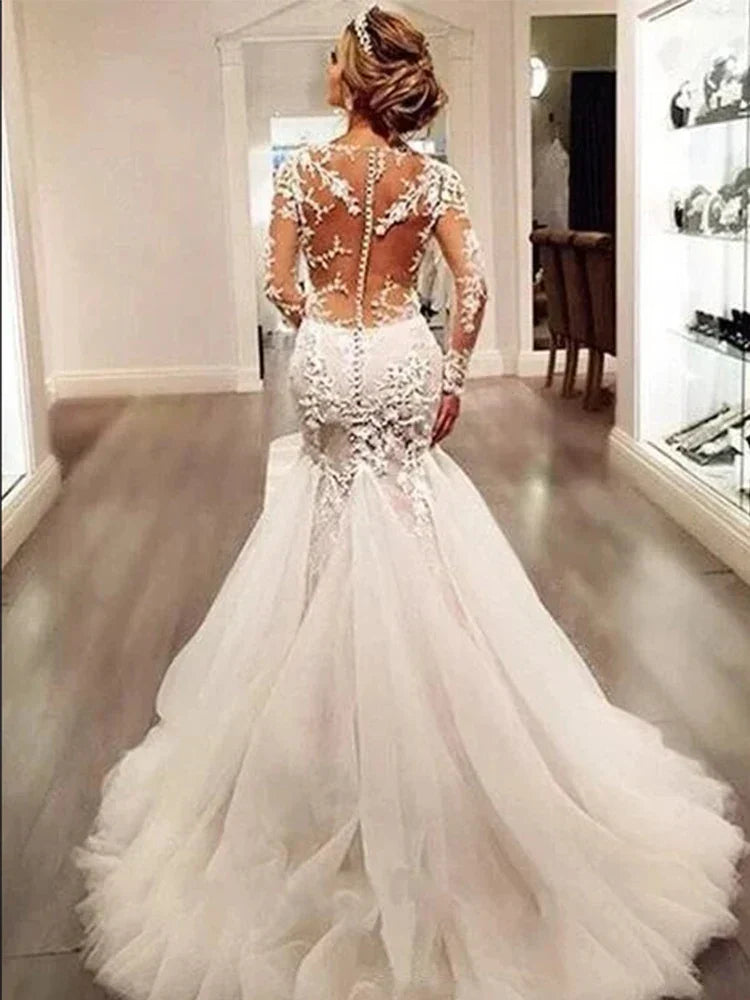Luxury lace mermaid Dubai Arabic V-neck see through long sleeve appliques bridal gown front