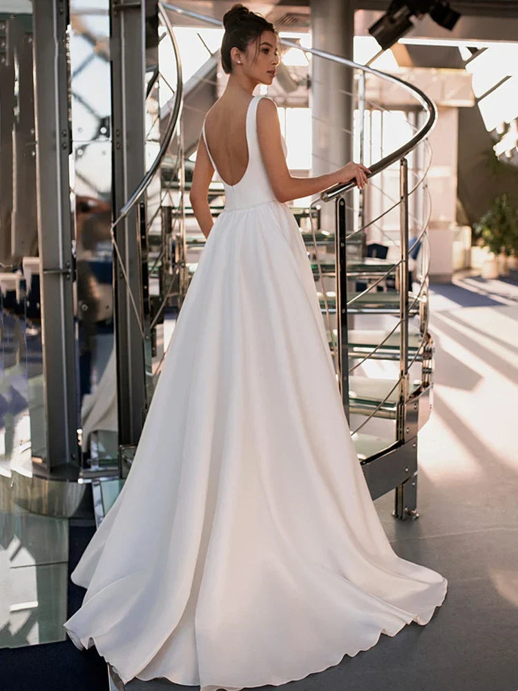 Simple Modern Wedding Dresses Satin Square-Collar Bride Gowns Floor-Length Sleeveless Robe Backless Sexy Vestidos De Novia