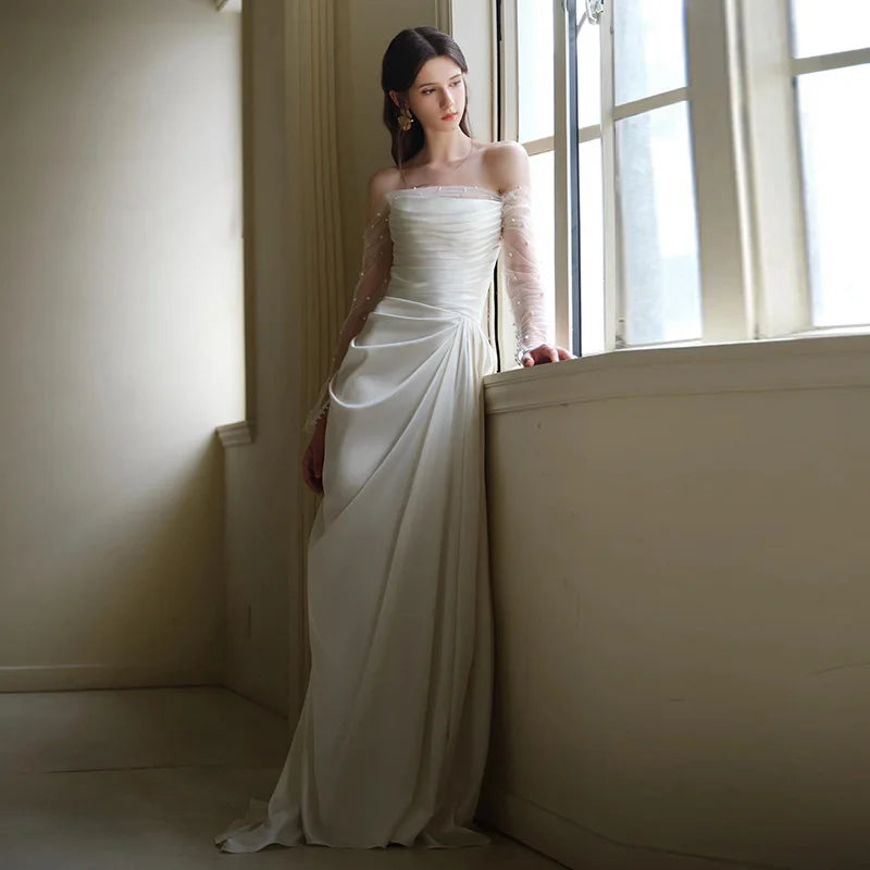Bride dress - sleeve view