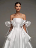 Bride dress - sleeve view