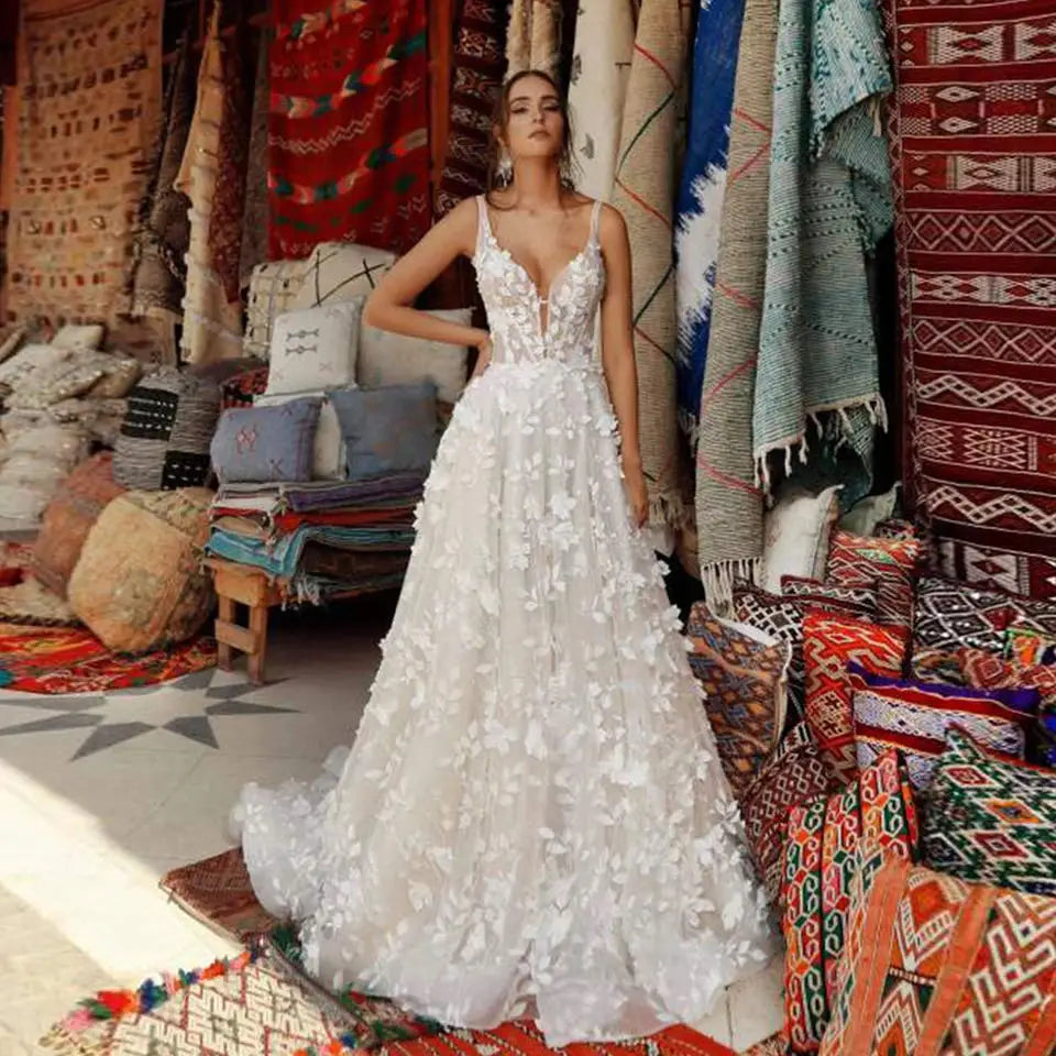 Custom Made A-LINE Simple 2024 Wedding Dresses Leaf Appliques V-neck Spaghetti Straps Brides Married Gowns Robe De mariée Ivory