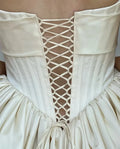 Bow bride gown - detail shot