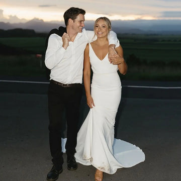 Simple Sexy Civil Wedding Dresses Mermaid Backless V Neck Beach Wedding Brides Dress Elegant Women Bridal Gown Customized