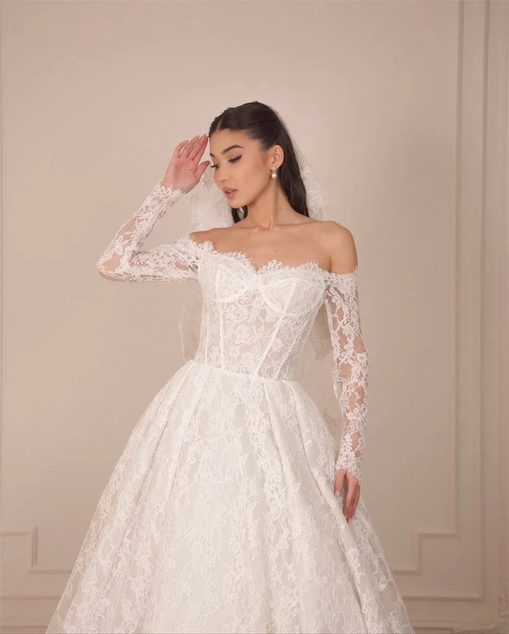 Sexy backless lace A-line boho wedding dress long sleeves appliques bridal gown side view