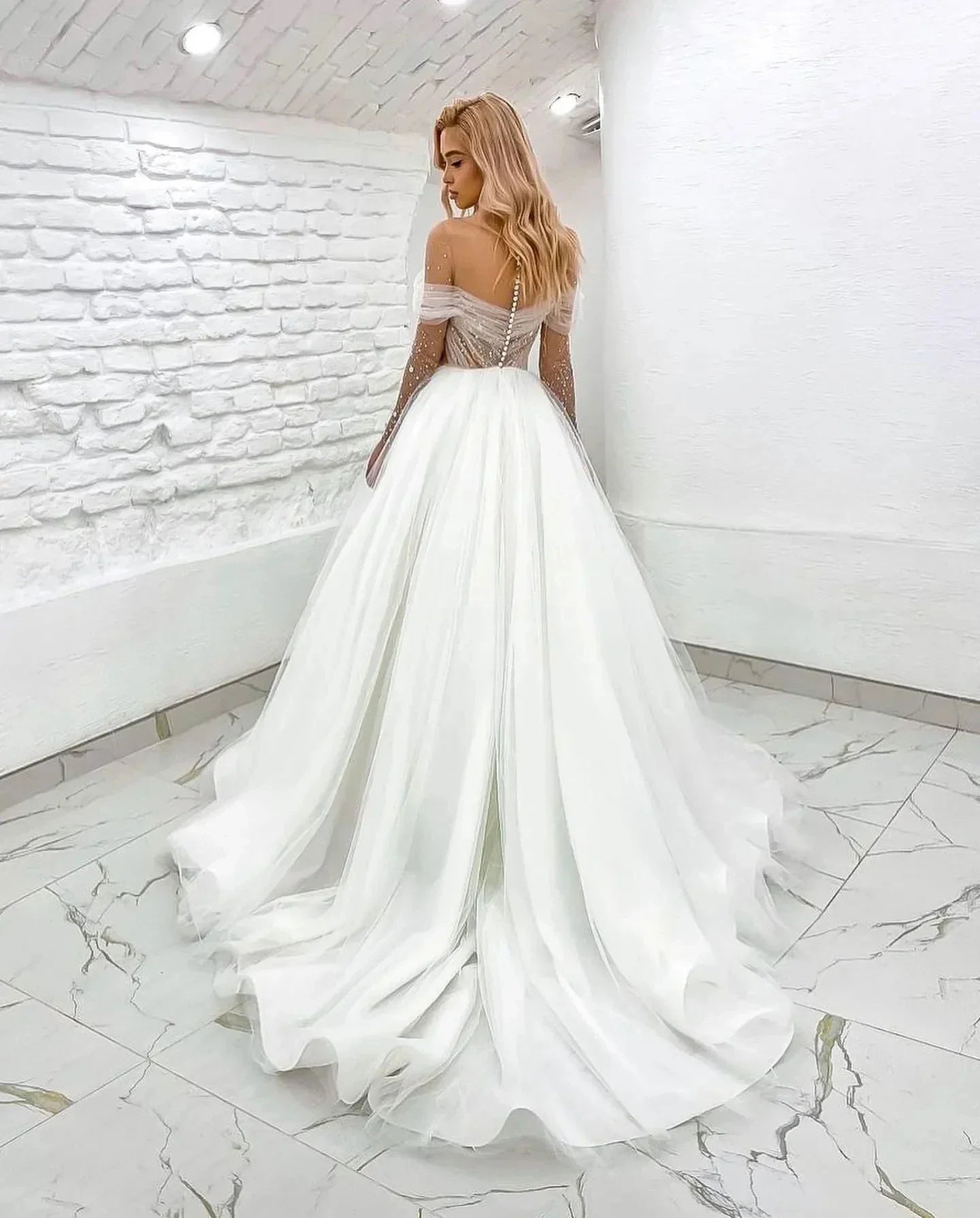Exquisite Romantic Wedding Dresses Luxurious Beading Simple Off Shoulder Long Sleeves Sexy Backless Mopping - Image 3