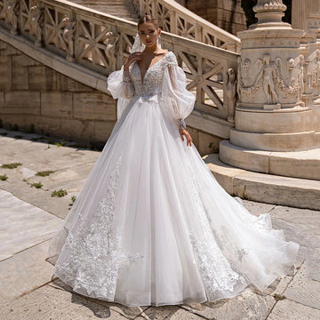 Customized Luxury Wedding Dress Ball Gown Puffy Long Sleeves Lace Appliques Tulle V Neck Bridal Gown Princess Bride Dress