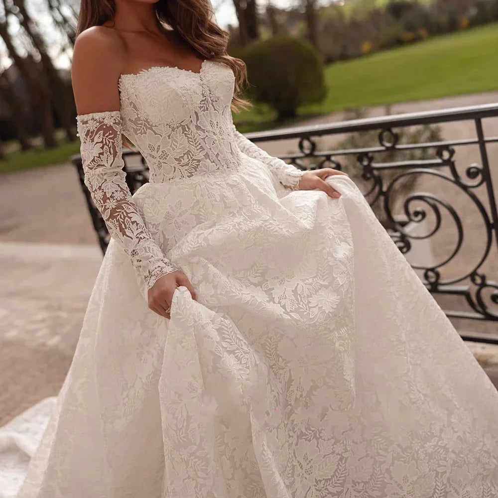 Customized Romantic Sweetheart Long Sleeve A-Line Lace Wedding Dresses Sweep Train Princess Bridal Gown Vestido De Noiva