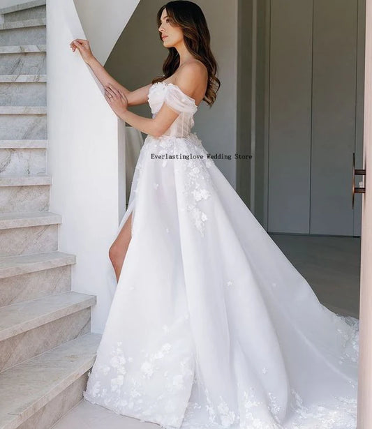 Modern Off The Shoulder Sweetheatr Lace Applique Bridal  A Line Wedding Dresses Side Slit Custom Made Vestido De Noival