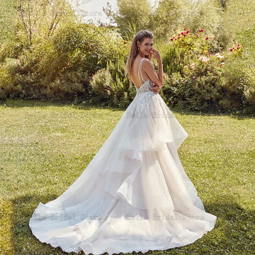 Elegant Spaghetti Straps Wedding Dresses V Neck Sleeveless A-line Bridal Gowns Appliques Floor Length Tulle Vestidos De Novia