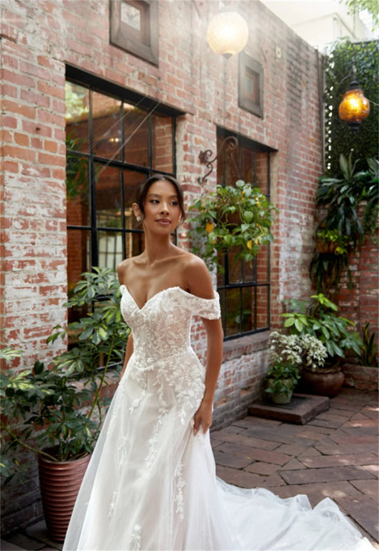 Elegant Off The Shoulder Sweetheart Lace Applique Bridal Grown A Line Wedding Dresses Custom Made 2025 Rode De Morrie