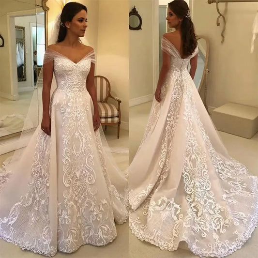 Vintage Lace Wedding Dresses off Shoulder V Neck Appliques Sweep Train Bridal Gowns Backless Formal Occasion Vestido De Novia same as pic