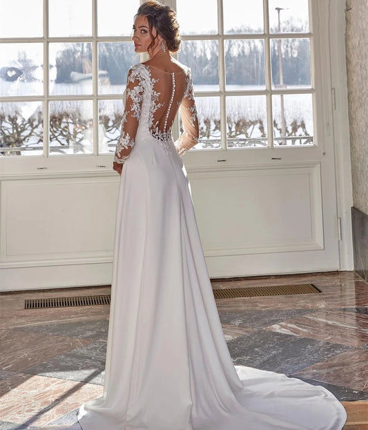 Simple Long Sleeve Wedding Dress A-Line For Women Charming Lace Appliqes Illusion Back Bridal Gowns Elegant Robe De Mariee